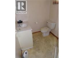 30 SIMCOE Boulevard - 13