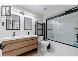 117 NORTHLAKE Drive UnitNo. A - 16