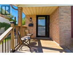 117 NORTHLAKE Drive UnitNo. A - 3