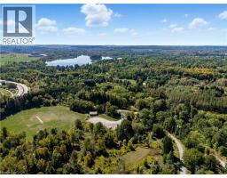 117 NORTHLAKE Drive UnitNo. A - 32