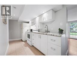 272 HARTWOOD Place - 31