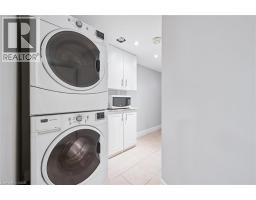 272 HARTWOOD Place - 33