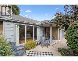 272 HARTWOOD Place - 4