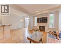 579 COMMONWEALTH Crescent - 13