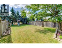 579 COMMONWEALTH Crescent - 42