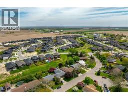 47 MARLEY Crescent - 47