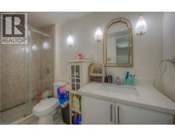 15 GLENDAN Court - 31