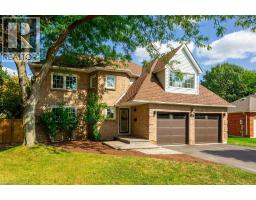 387 MELANIE Crescent - 5