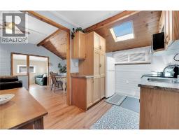 17 MAPLE Lane - 10