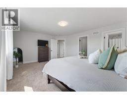 97 FORBES Crescent - 19