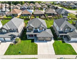 97 FORBES Crescent - 3