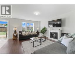 97 FORBES Crescent - 7