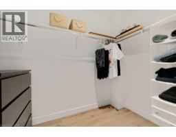 50 GRAND Avenue S UnitNo. 1507 - 19