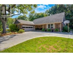 173 RIPPLEWOOD Crescent - 2