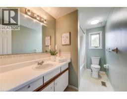 633 GRANGE Crescent - 23