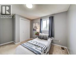 633 GRANGE Crescent - 25