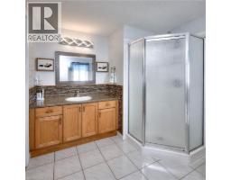 6 HEATHERWOOD Place - 28