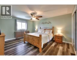 6 HEATHERWOOD Place - 30