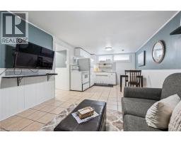 47 ROUSE Avenue - 25