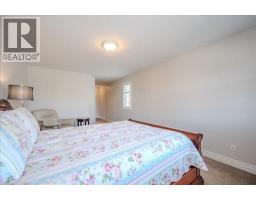 449 KELSO Drive - 31