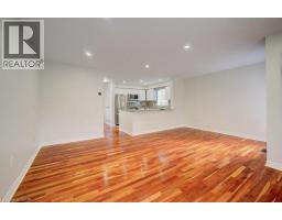4 KING WILLIAM Court - 13