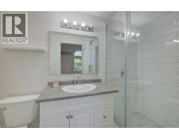 4 KING WILLIAM Court - 25
