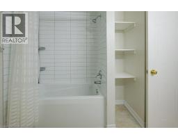 4 KING WILLIAM Court - 33