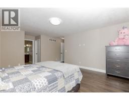 263 WEDGEWOOD Drive - 33