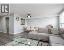 18 HOLBORN Court UnitNo. 611 - 12