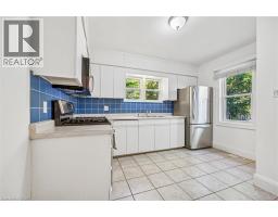 96 SELKIRK Street - 13