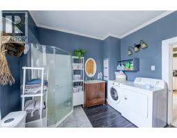 137 WELLINGTON Street - 19