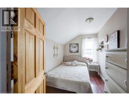 137 WELLINGTON Street - 27