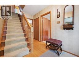 46 LARKSPUR Crescent - 24