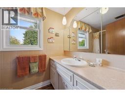 46 LARKSPUR Crescent - 30