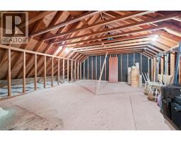 46 LARKSPUR Crescent - 32