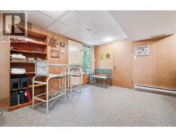 46 LARKSPUR Crescent - 36