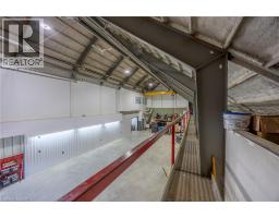 15 JAYLIN Crescent - 30