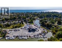 15 JAYLIN Crescent - 8