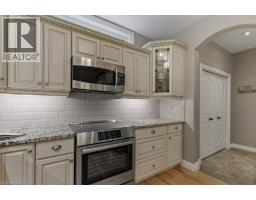 86 LASCHINGER Boulevard - 9