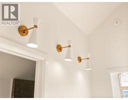 98 ELGIN Street - 38