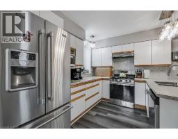 36 JOHN Street W - 14