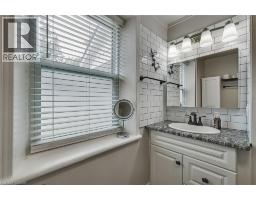 36 JOHN Street W - 21