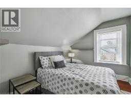 36 JOHN Street W - 24