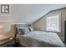 36 JOHN Street W - 26