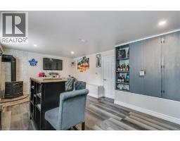36 JOHN Street W - 29