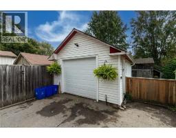 36 JOHN Street W - 33