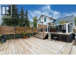 36 JOHN Street W - 40