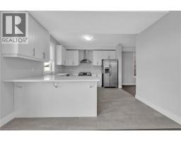 538 FAIRWAY Road - 8