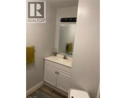 58 HAZELGLEN Drive - 11