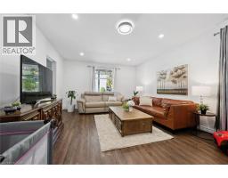 9 METCALFE Street - 10